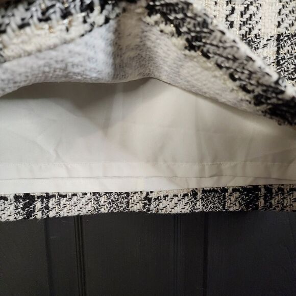 LOFT Tweed Pocket Skirt                                                      433 - Picture 10 of 14